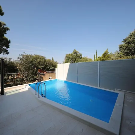Vila Cozy In With Private Swimming Pool *