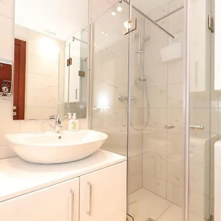 Villa Cozy In With Private Swimming Pool Seline